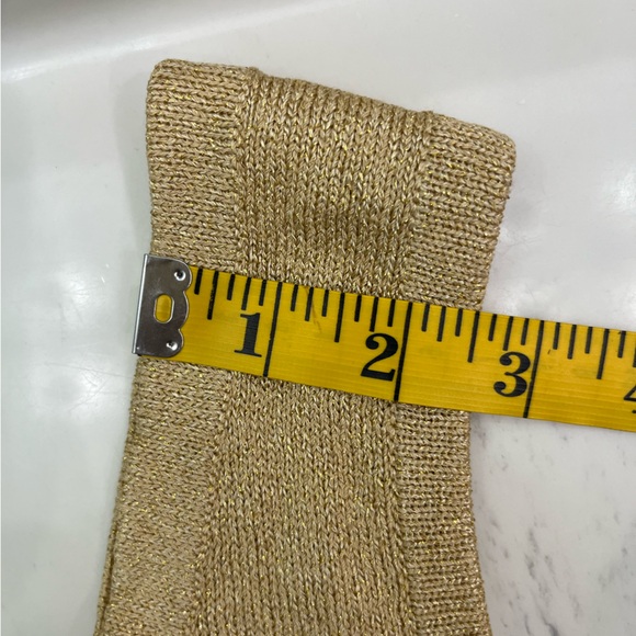 St. John Metallic Gold Shimmer Sleeveless Tank Women’s Camisole Blouse Top Shirt - Picture 6 of 10